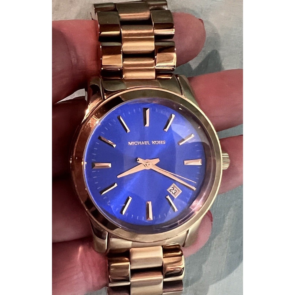 Michael Kors Runway MK-5913 Blue Face Rose Gold Band Ladies Watch new battery